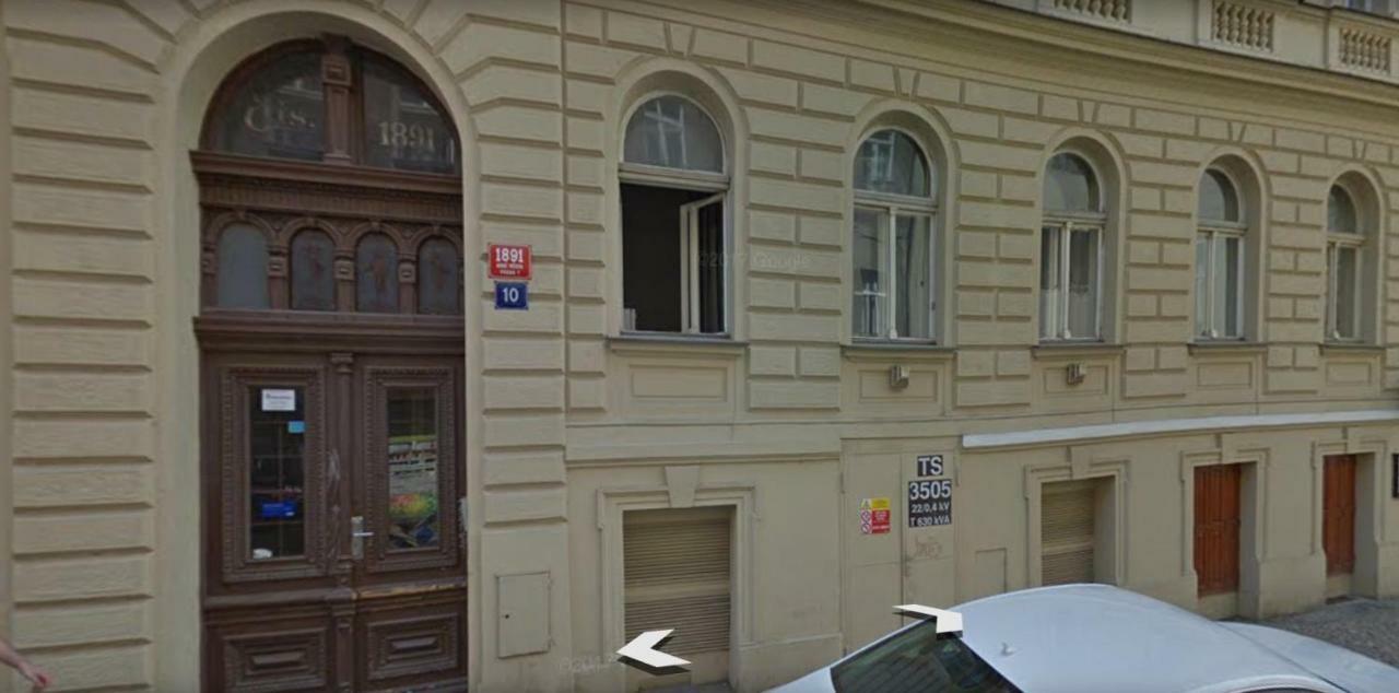 Daire Andrews Centre Prag